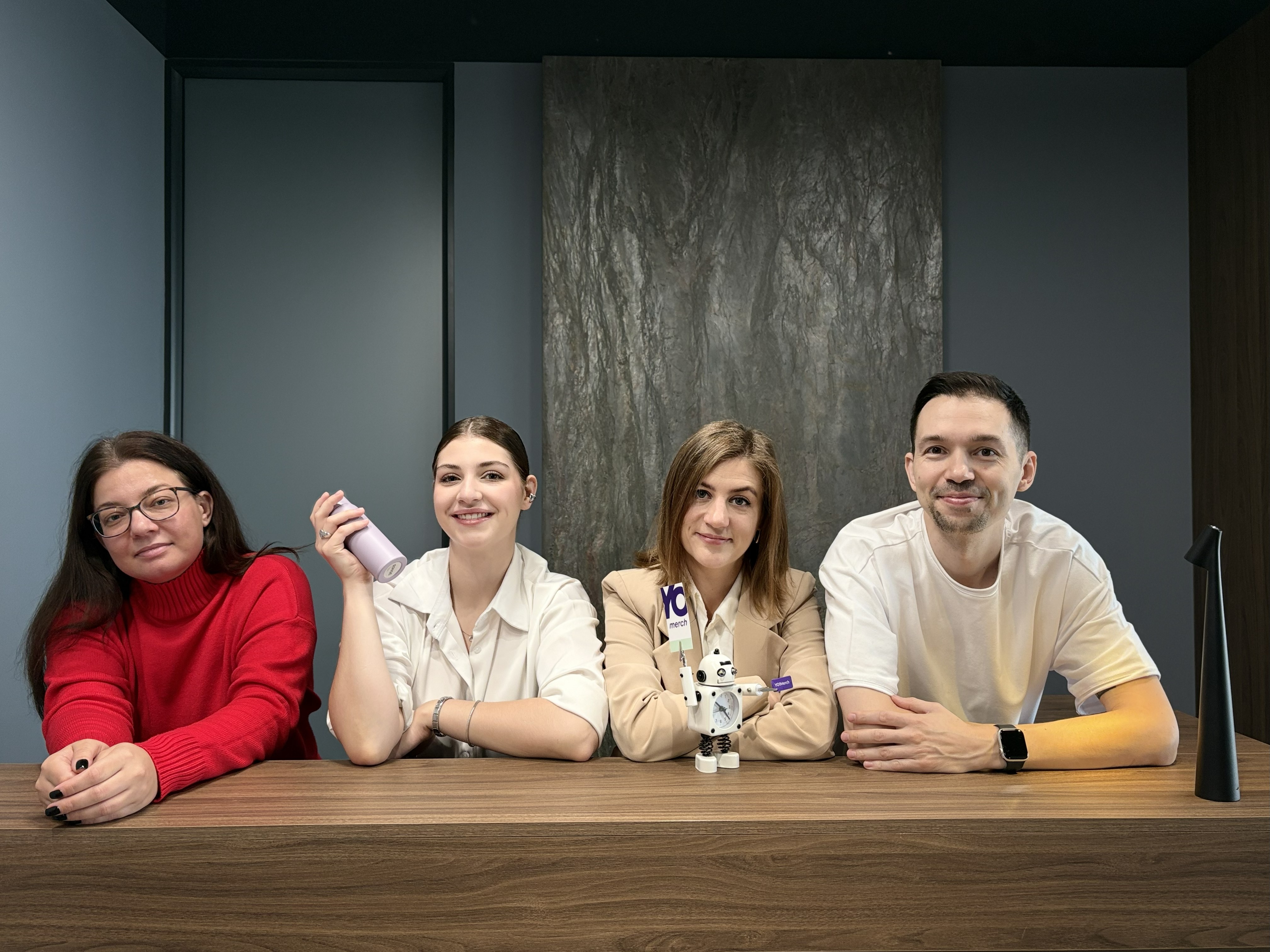 Креативный мерч